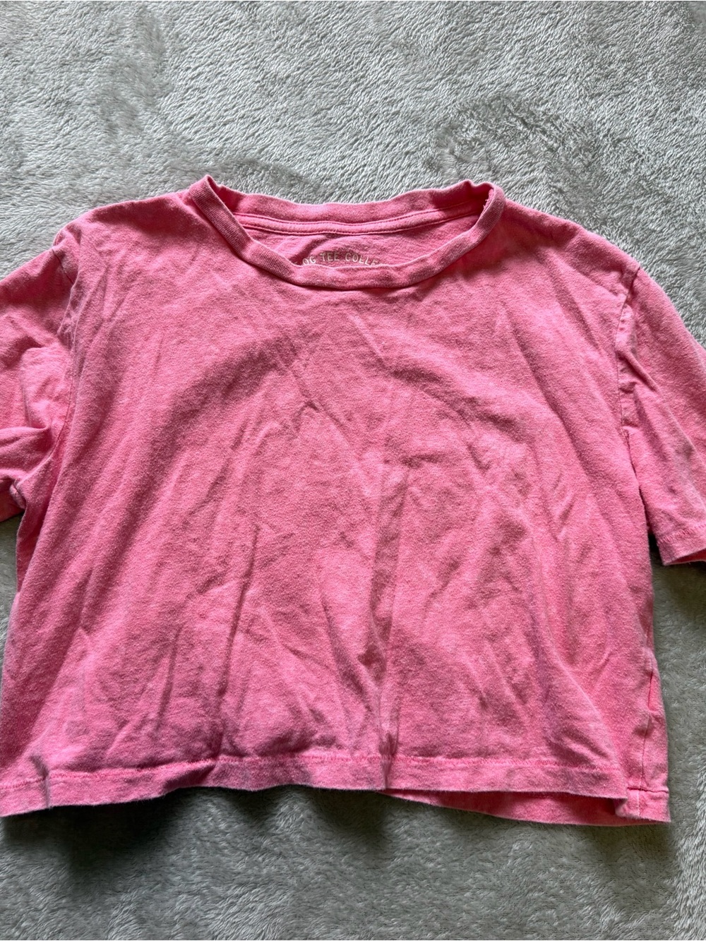 Aero 80โs Boxy Cropped Tee